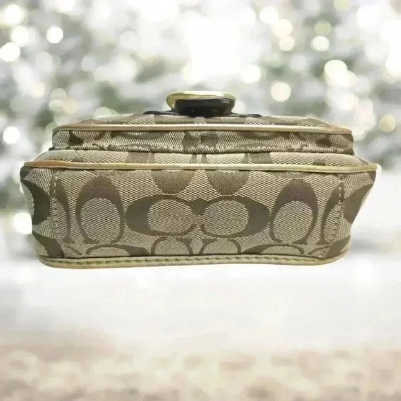 Vintage COACH BLEECKER Mini golden buckle bag - Picture 5 of 12